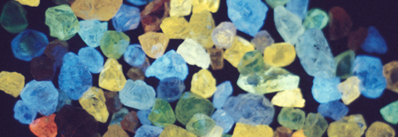 UV light diamond fluorescence